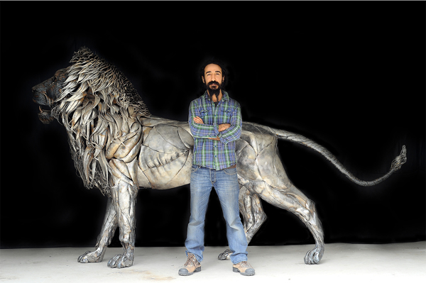 metal-lion-sculpture-oldskull-8