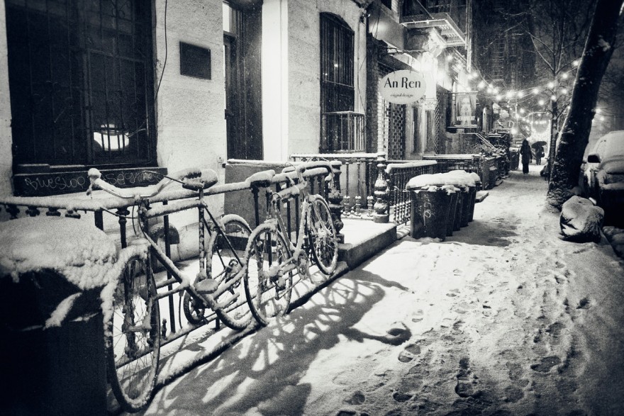 "New York Winter Night - Snow Fall in the East Village"