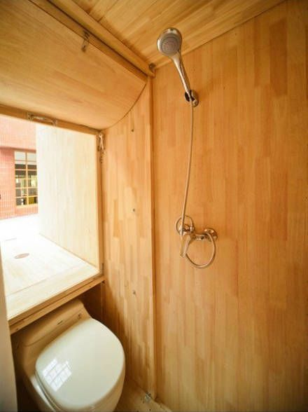 Aseo y ducha de la casa más pequeña del mundo