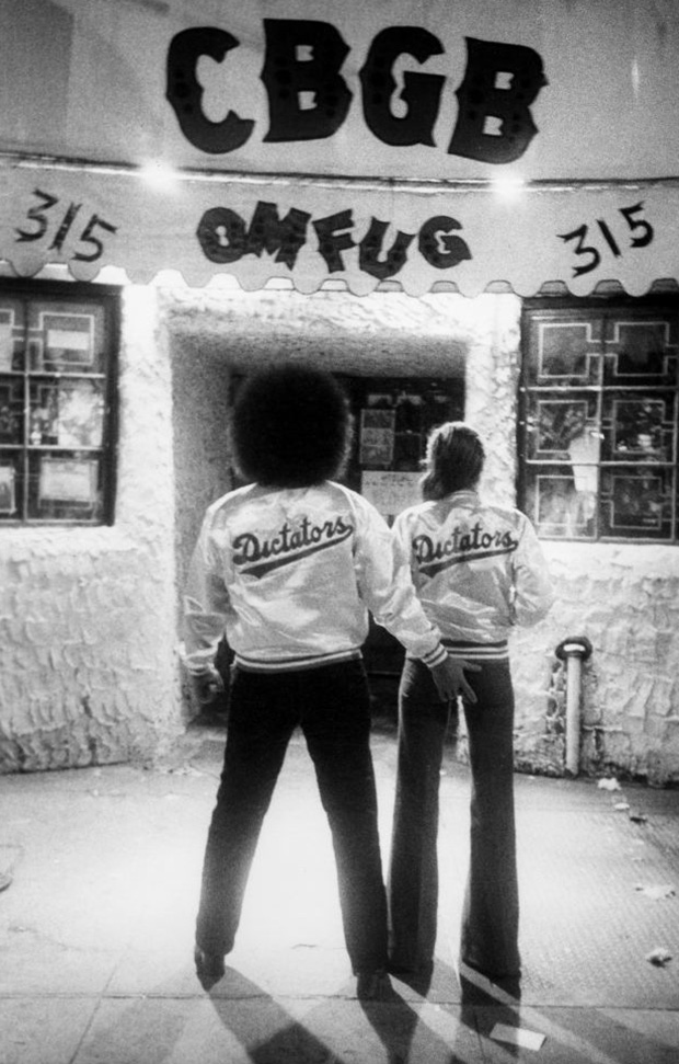 CBGB: Fotografias históricas del club neoyorkino donde nacieron los Ramones y Blondie