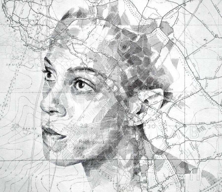 Mujer de color dibujada sobre un mapa cartográfico