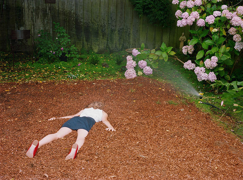 Mind-blowing Photography by Lee Materazzi