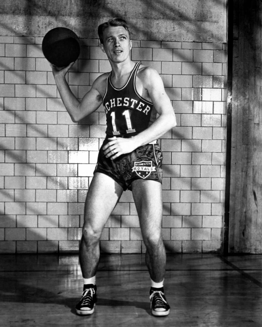 ROCHESTER, NY - 1946: Bob Davies of the Rochester Royals poses for an action portrait during the 1946 season in Rochester, New York. NOTE TO USER: User expressly acknowledges and agrees that, by downloading and/or using this Photograph, User is consenting to the terms and conditions of the Getty Images License Agreement Mandatory Copyright Notice: Copyright 1946 NBAE (Photo by NBAE Photos/NBAE/Getty Images)