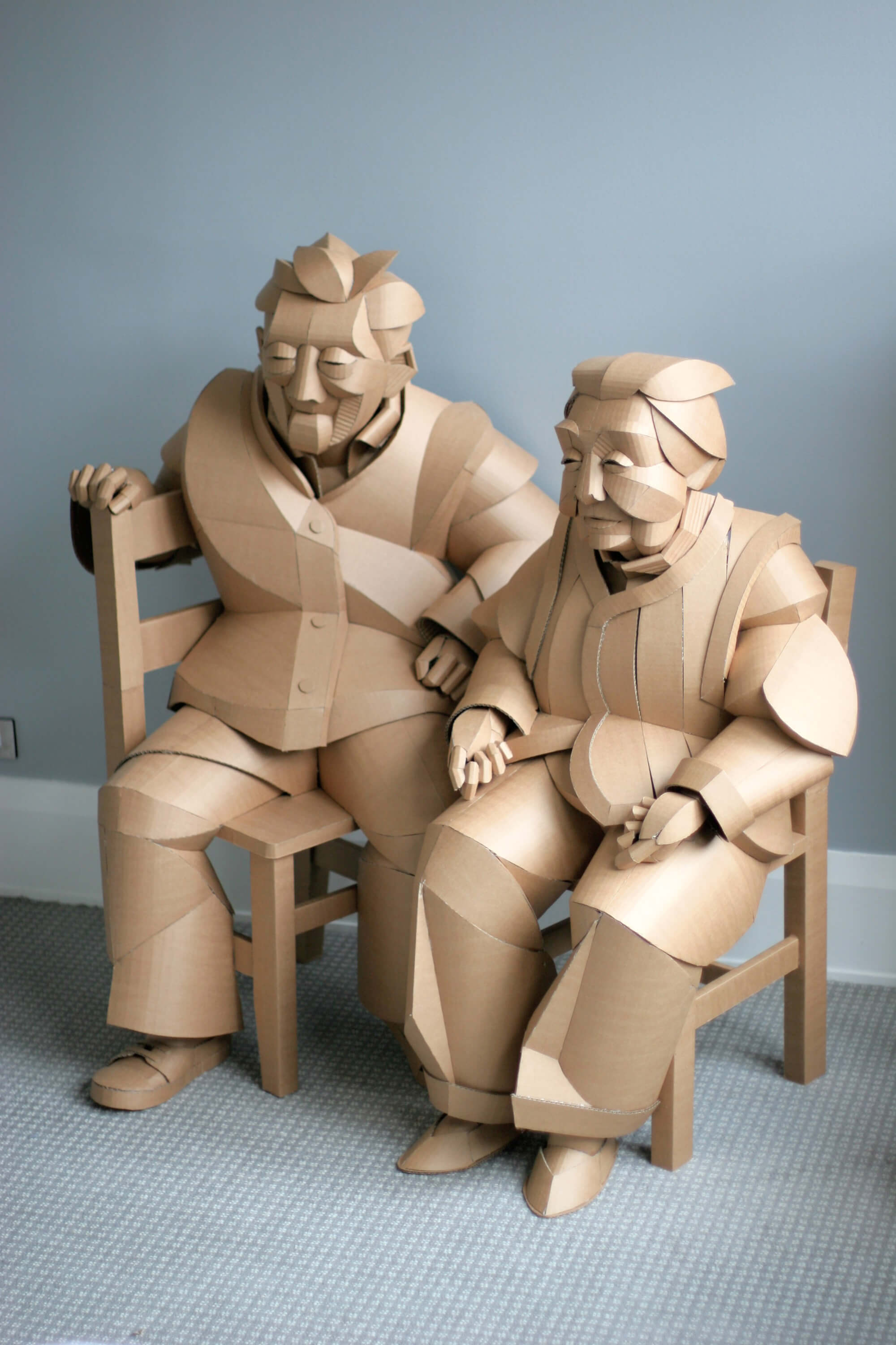 Las esculturas de cartón de Warren King