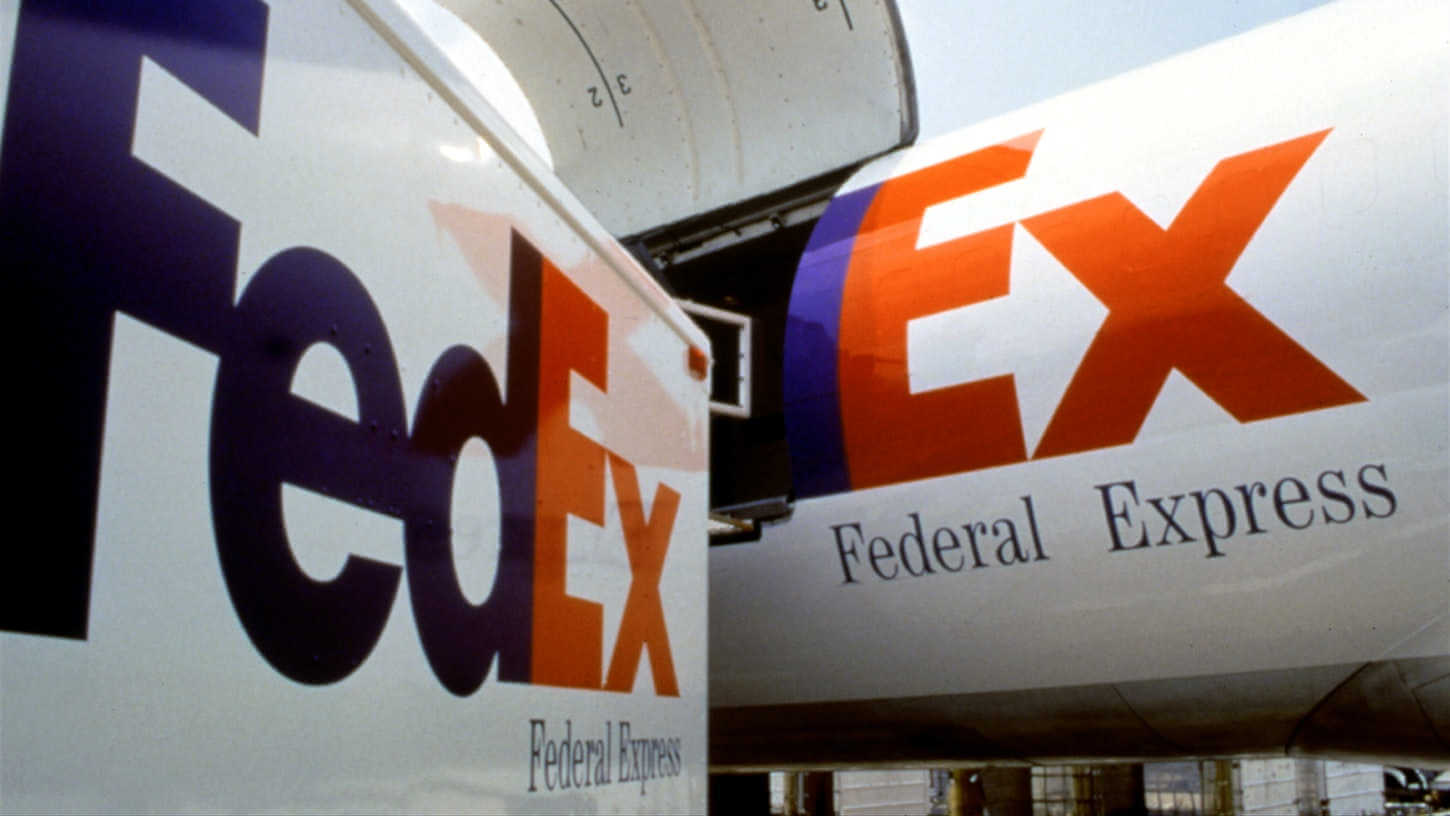 Rebranding de Fedex creado por walter landor