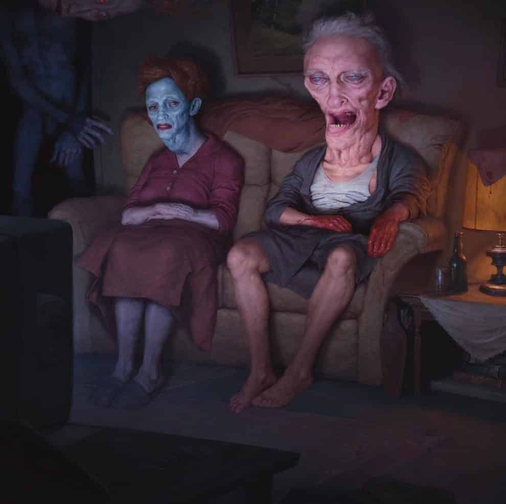 dan peacock criaturas aterradoras, abuelos viendo tv