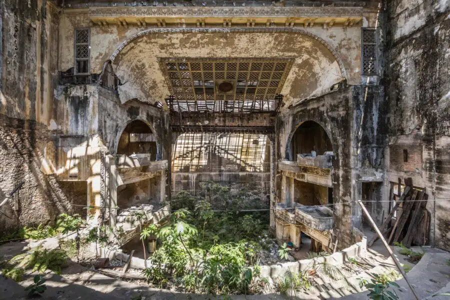 jonk fotografia de arquitectura abandonada Un teatro en cuba