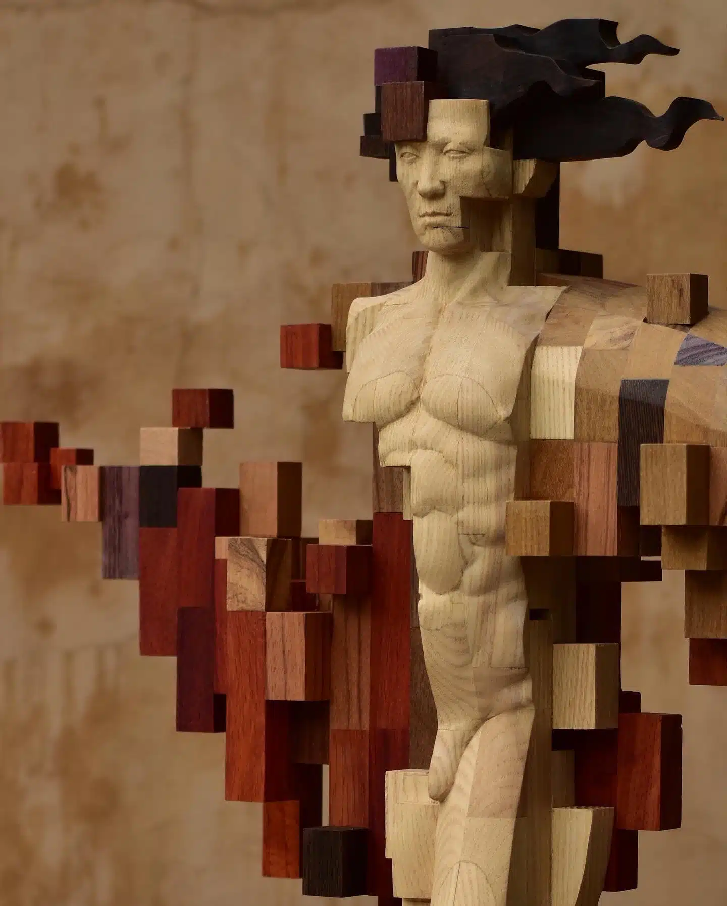 Han Hsu-Tung escultura madera det