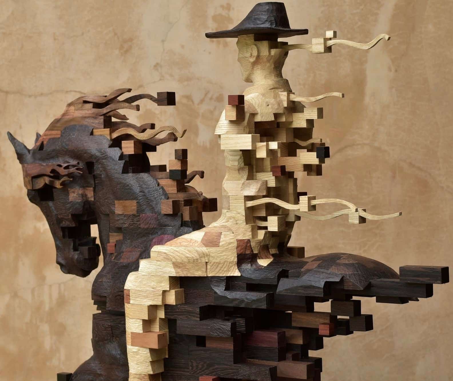 Han Hsu-Tung escultura madera pixel Sunset Detail of “Hussar