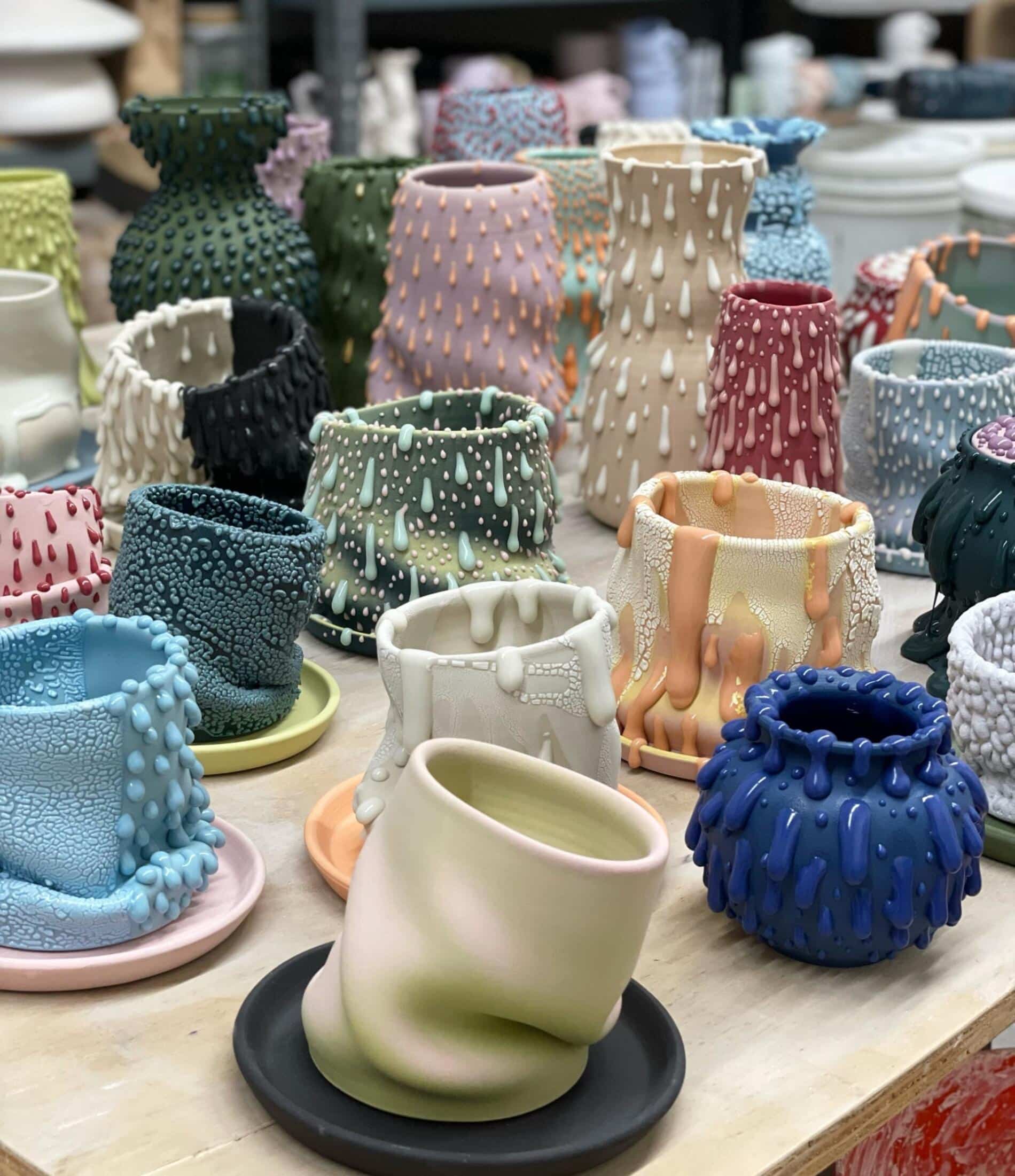 Philip Kupferschmidt ceramica colores gotas varias