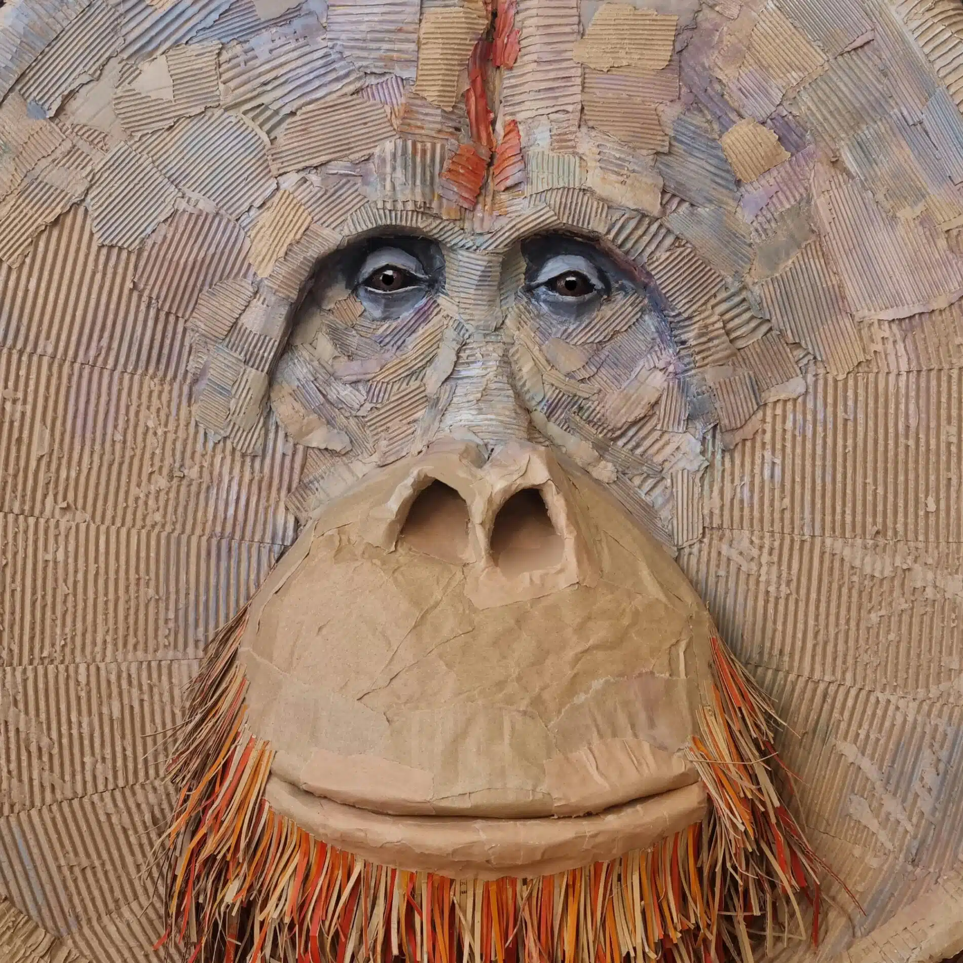 Josh Gluckstein esculturas de animales en cartón gorila