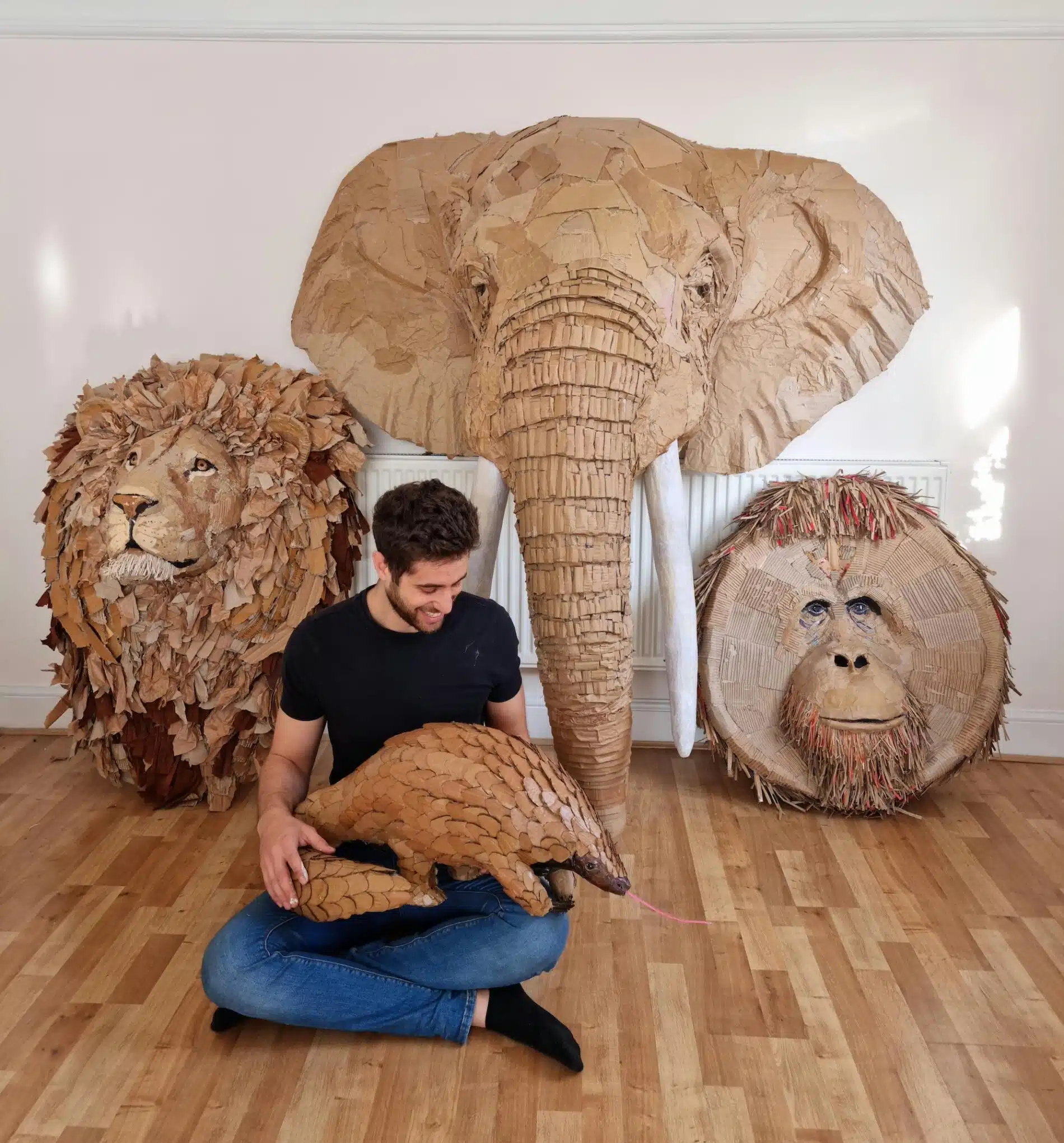 Josh Gluckstein esculturas de animales en cartón