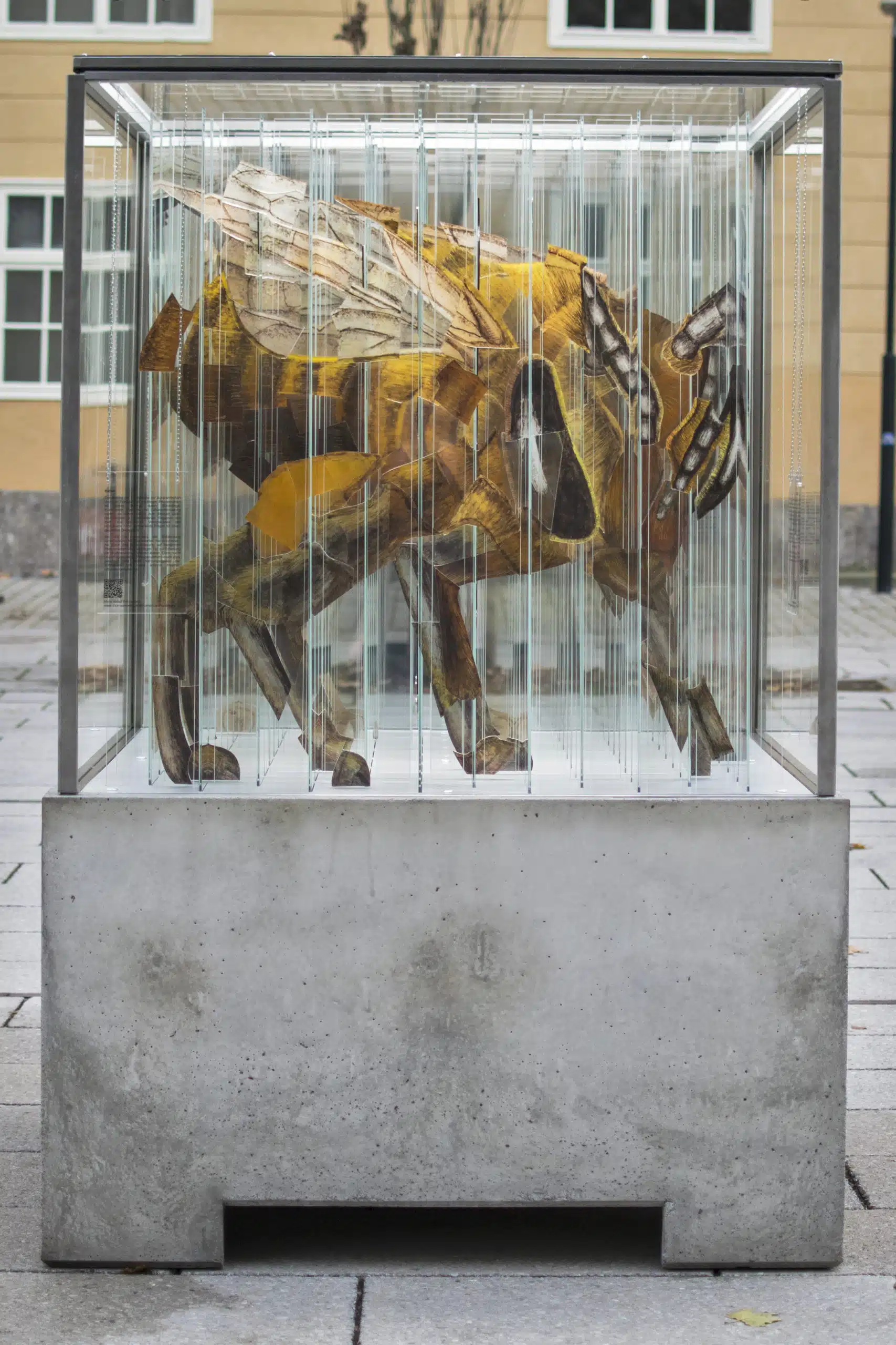 Thomas Medicus animales de cristal abeja