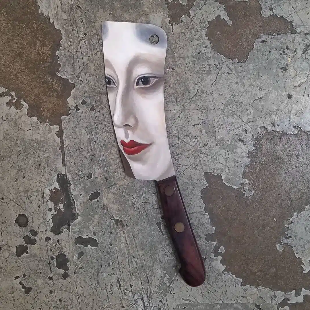 Alexandra Dillon retratos sobre utensilios encontrados cuchillos