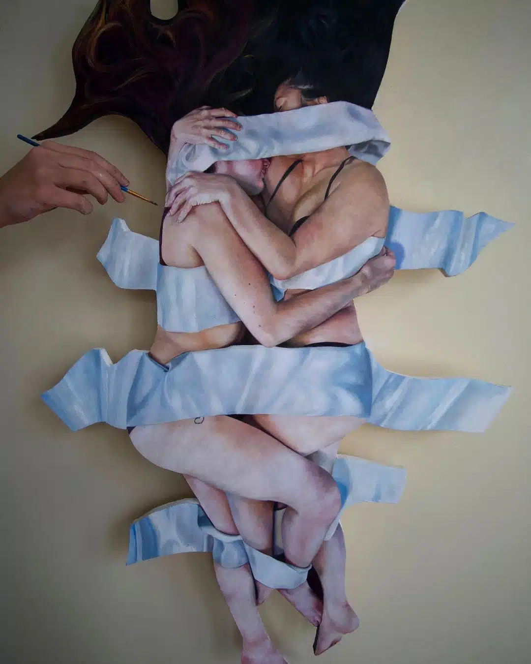 Tanya Gomelskaya art hug
