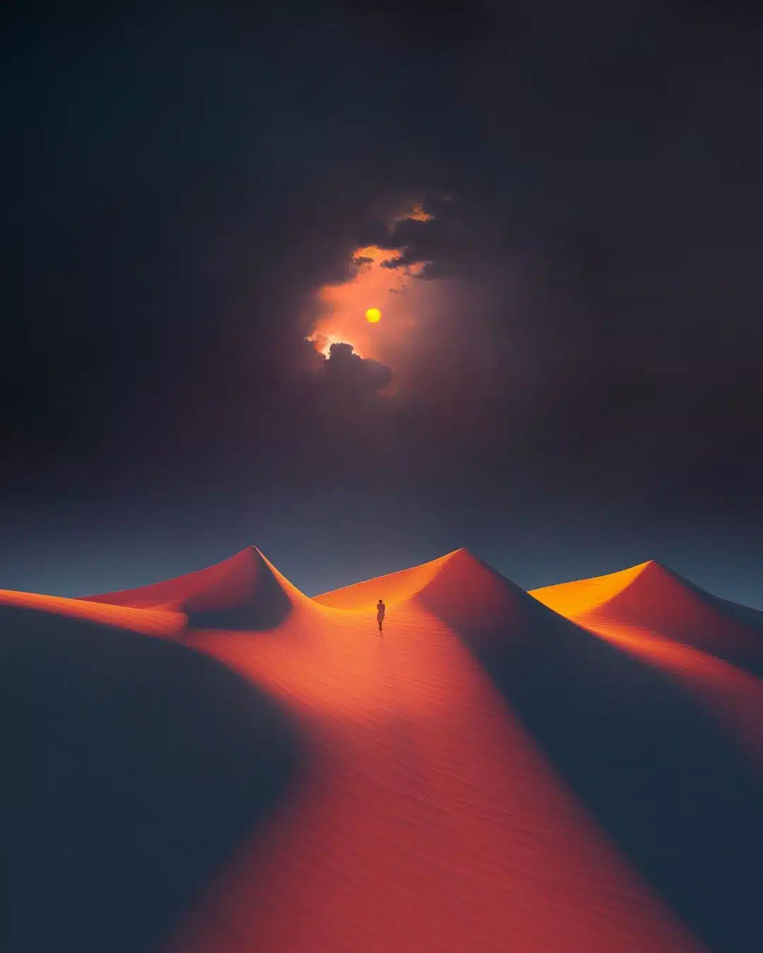 Victor Sillue surreal night desert